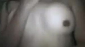 POV-video van een harige Roemeense amateurbabe die een blowjob geeft
