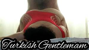 Turkse sekstape met grote kont en monsterlijke lul