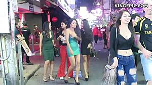 Thajská krása a sexuálna turistika v jednom balíku