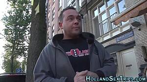 Amaterska nizozemska prostitutka dobi plačilo za seks