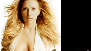 큰 가슴과 털이 많은 음부를 가진 Scarlett Johansson의 매혹적인 유명인 누드 사진