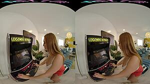 Oplev spændingen ved virtual reality med Vrallures forførende invitation til hendes personlige gaming-rum